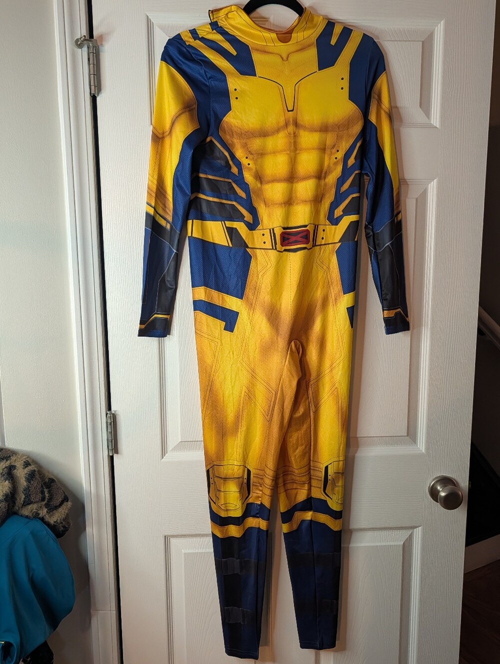 Wolverine Costume Adult Medium Yellow Blue Muscle Bodysuit Jumpsuit Cosplay